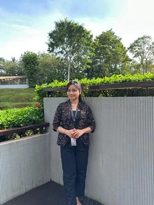 Ria Kusumayanti Sales